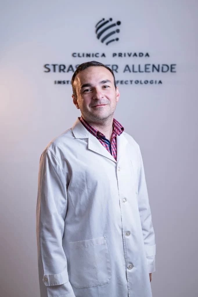 Dr. Patricio Clemente, cirugía general